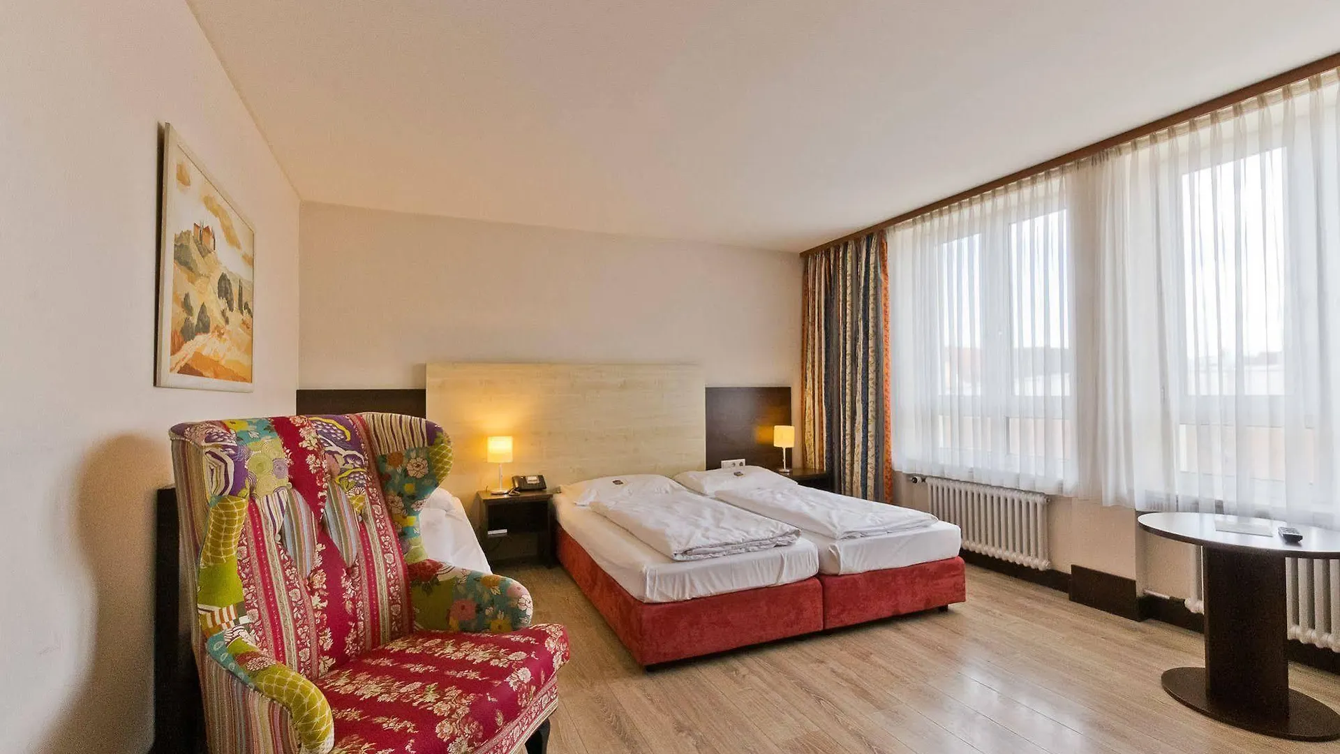 Hotel Astor Μόναχο 4*,