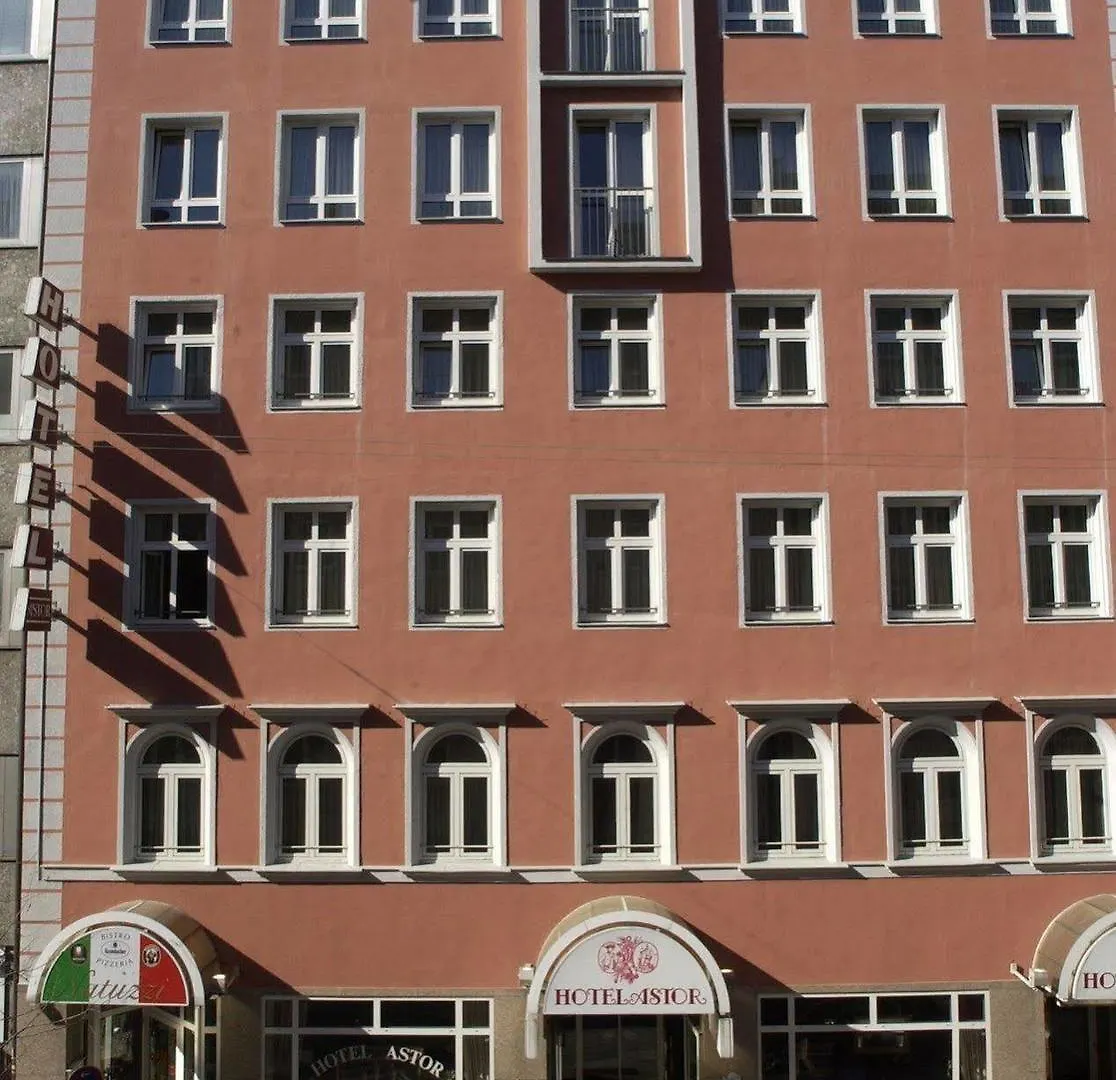 Hotel Astor Monaco di Baviera